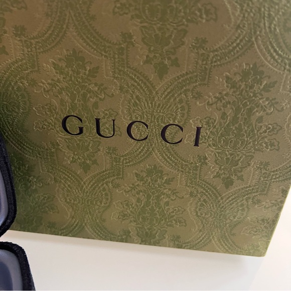 GUCCI GG1131S Interchangeable Cat-Eye Sunglass Gold Metal Frame 3 Clip-On Pieces - Picture 6 of 16